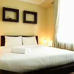 Exclusive 1 Bedroom Batavia Apartment By Travelio